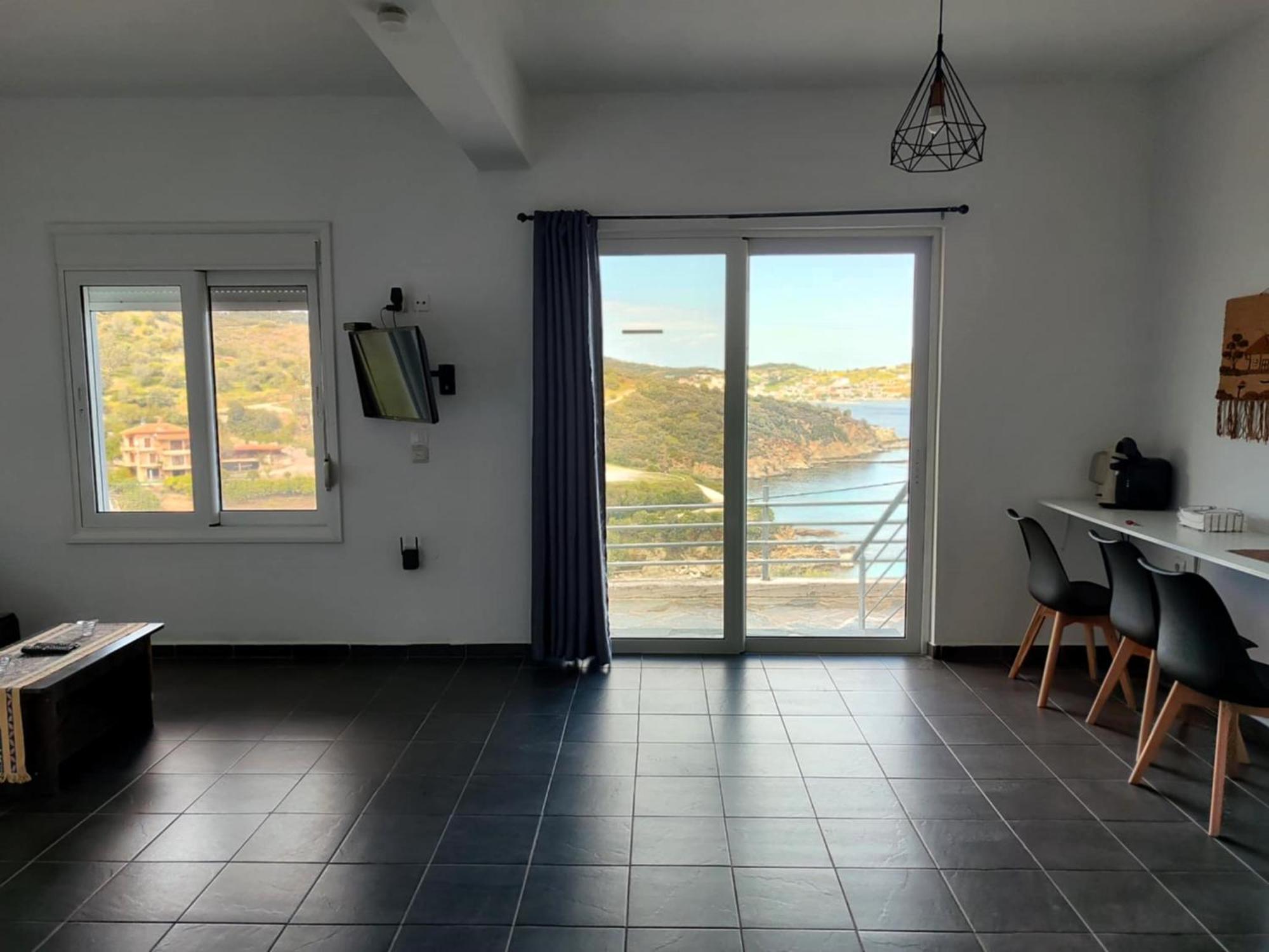 Aegean Beachfront Petriaí Exteriör bild
